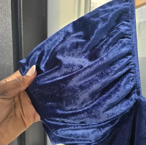 Trixxi Juniors' Puff-Sleeve Faux-Wrap Velvet Dress Sz L Women Blue Holiday - Picture 10 of 15